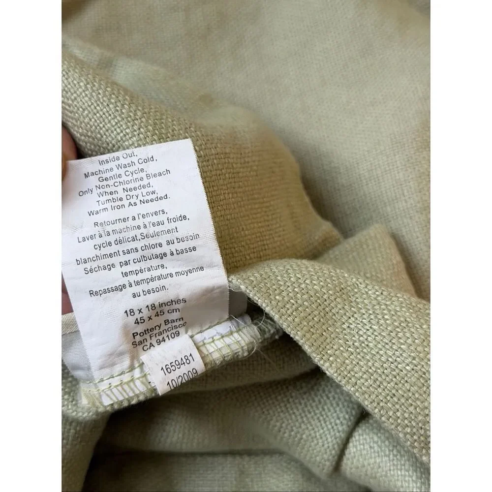 Pottery Barn Set of 2 Green Linen Pillow Sham Covers Large‎ Button 18